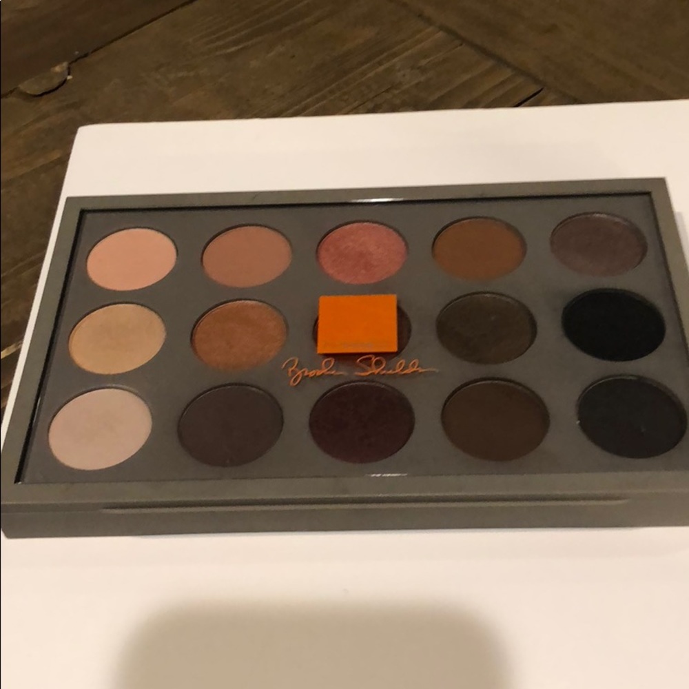 Brooke Shields MAC Palette